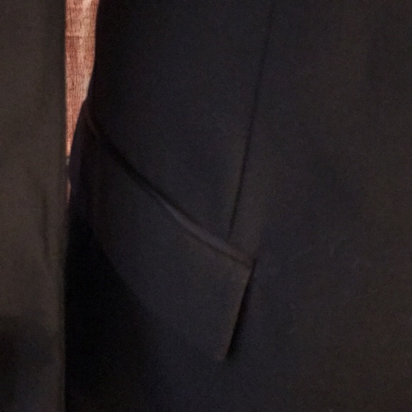 Pronto Uomo Tuxedo Coat - Picture 6 of 17